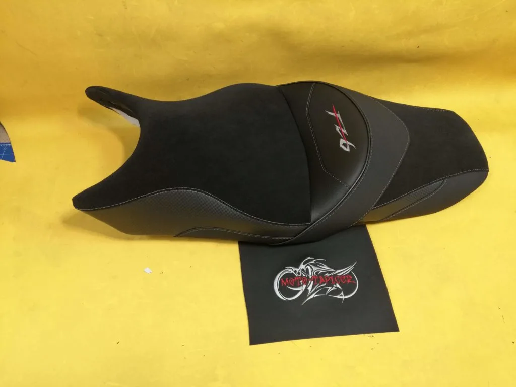 Kanapa motocyklowa Yamaha Fazer FZ6