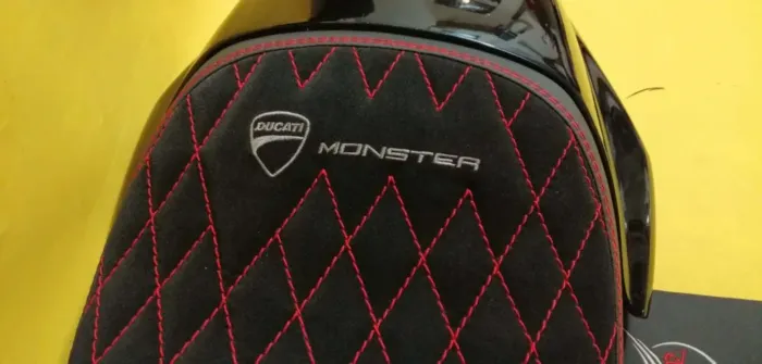 Kanapa motocyklowa Ducati Monster